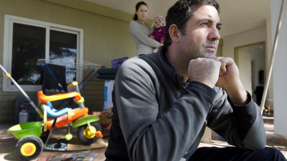 Кризис среднего возраста у мужчин: когда всё есть, но ничего не радует